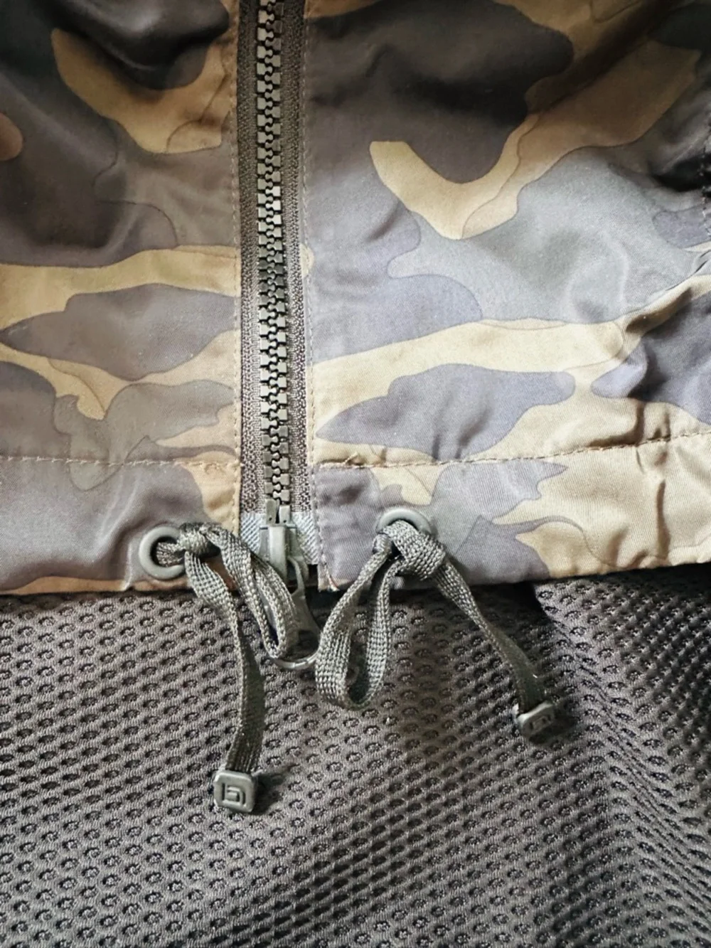 Blanc Noir Mastermind WaterResistant Camo Utility Jacket NWOT Womens Large 10/12 - Picture 10 of 13